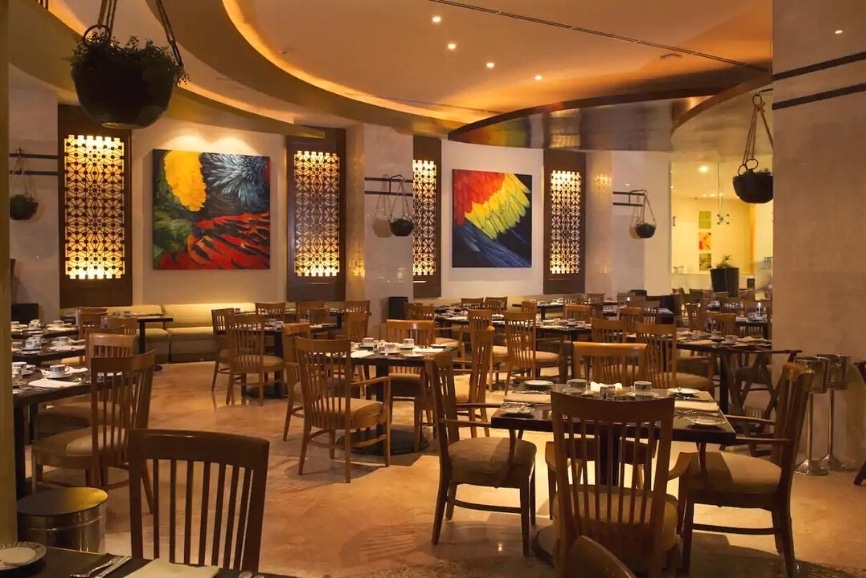 Restaurant at Beach Palace Resort in Cancun