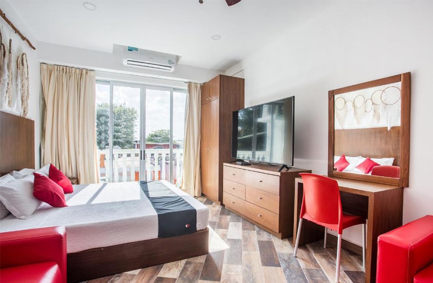 Rooms at the Capital O Cancun Hotel in Cancun