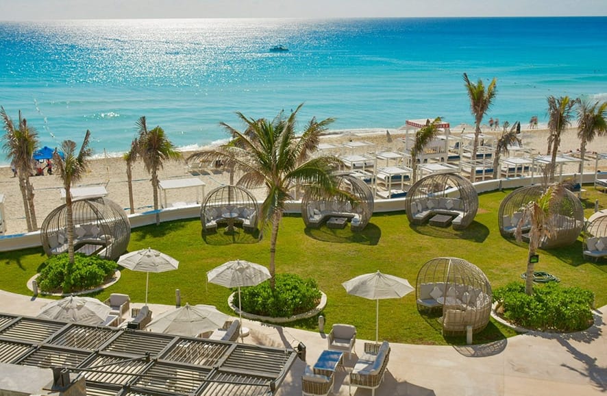 Beach front at the Sandos Cancun