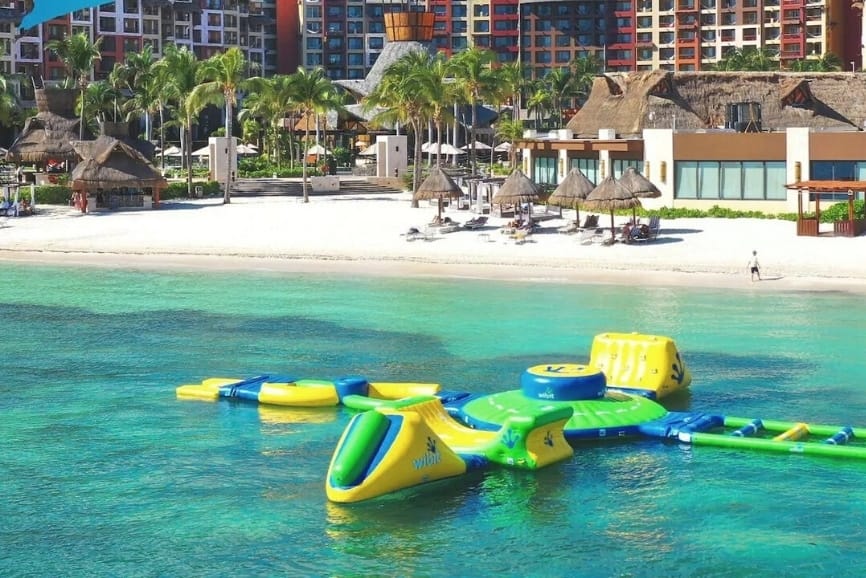 Beach view at the Villa del Palmar Cancun