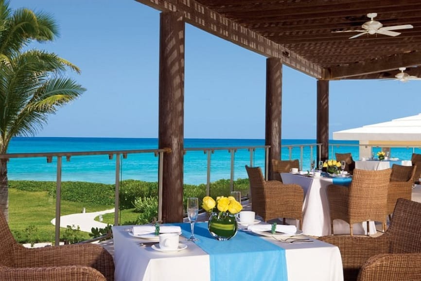 Dining with ocean views at Dreams Jade Resort and Spa in Puerto Morelos