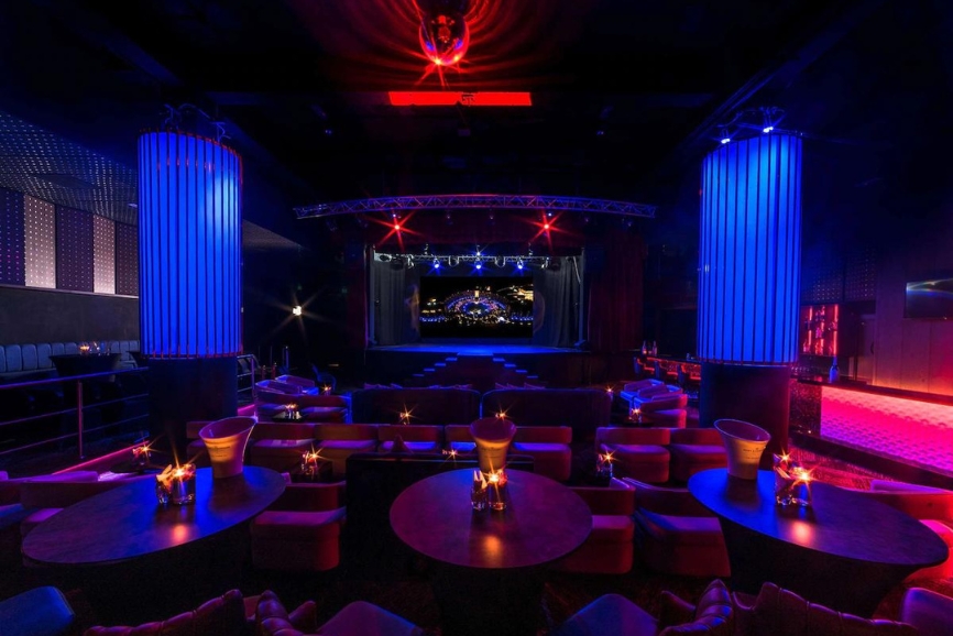 Dining and entertainment at the Haven Riviera Cancun