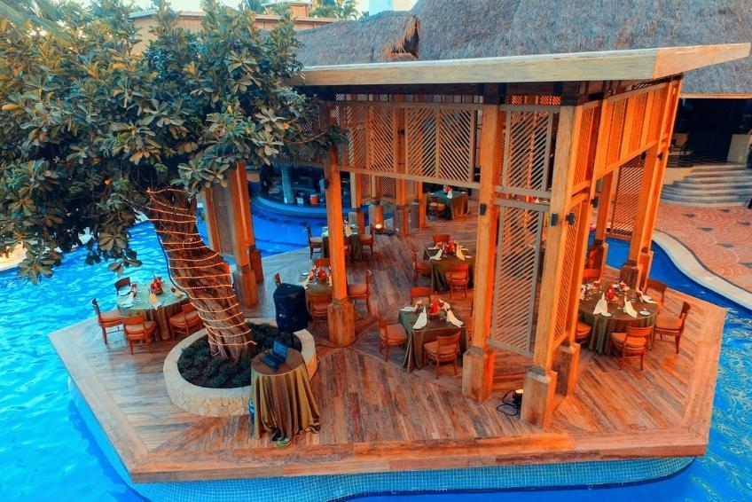 Floating pool bar at Fiesta Americana Puerto Vallarta All-Incusive & Spa