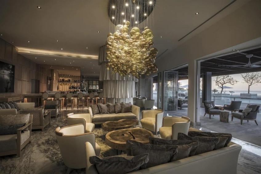 Lounge at the Le Blanc Spa Resort Los Cabos