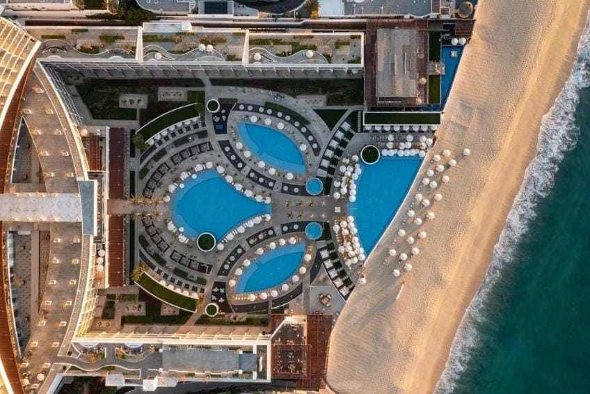 Overhead shot of exterior of Le Blanc Spa Resort Los Cabos