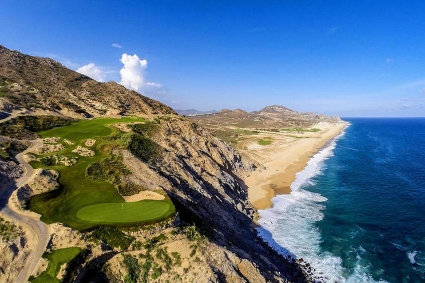 Golf course at Pueblo Bonito Los Cabos Beach Resort