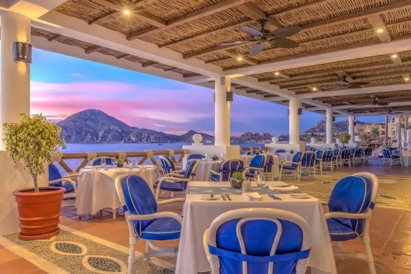 Sunset dining at Pueblo Bonito Los Cabos Beach Resort