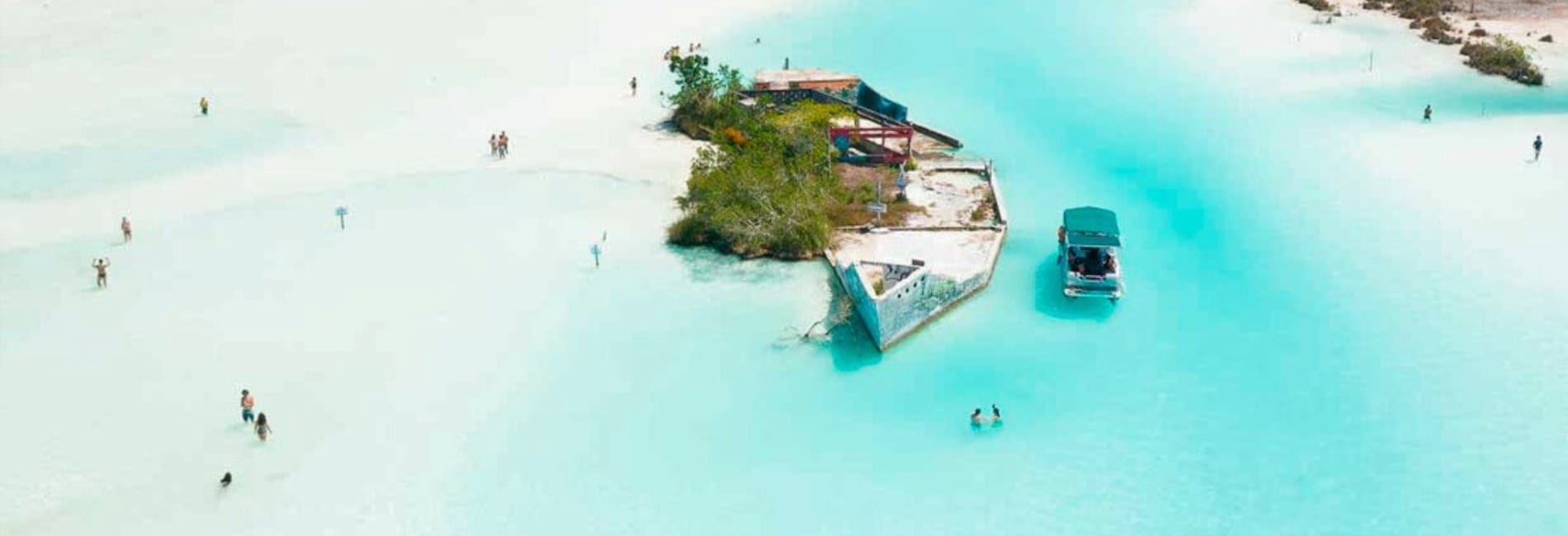 Pirate's Channel in Bacalar, Mexico
