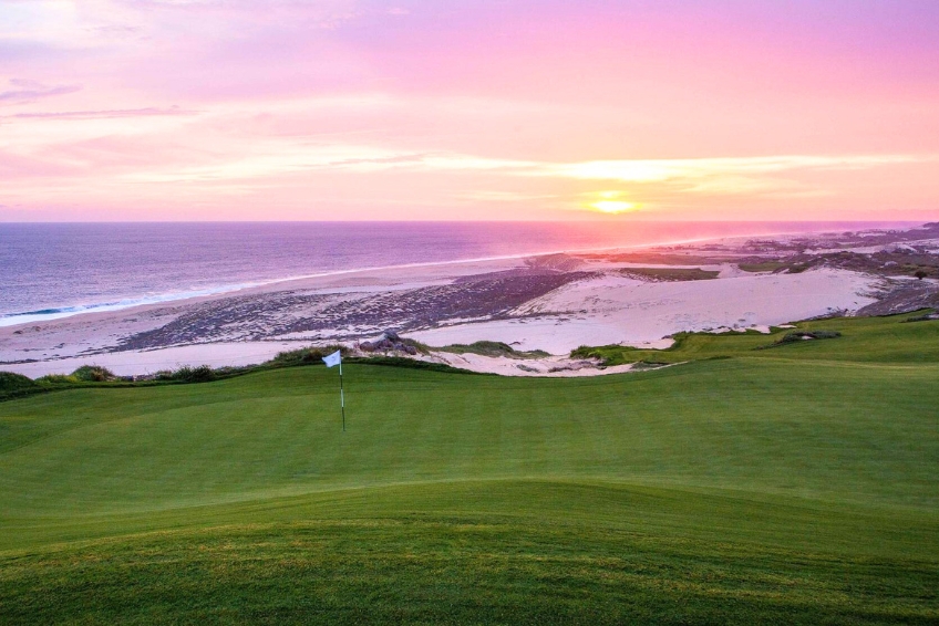 Best Things To Do In Cabo: Play A Round Of Golf
